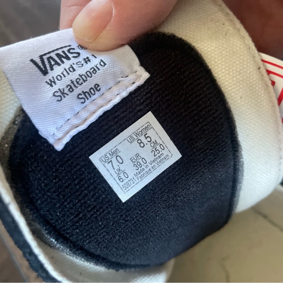 Skulls Vans - Picture 2 of 2